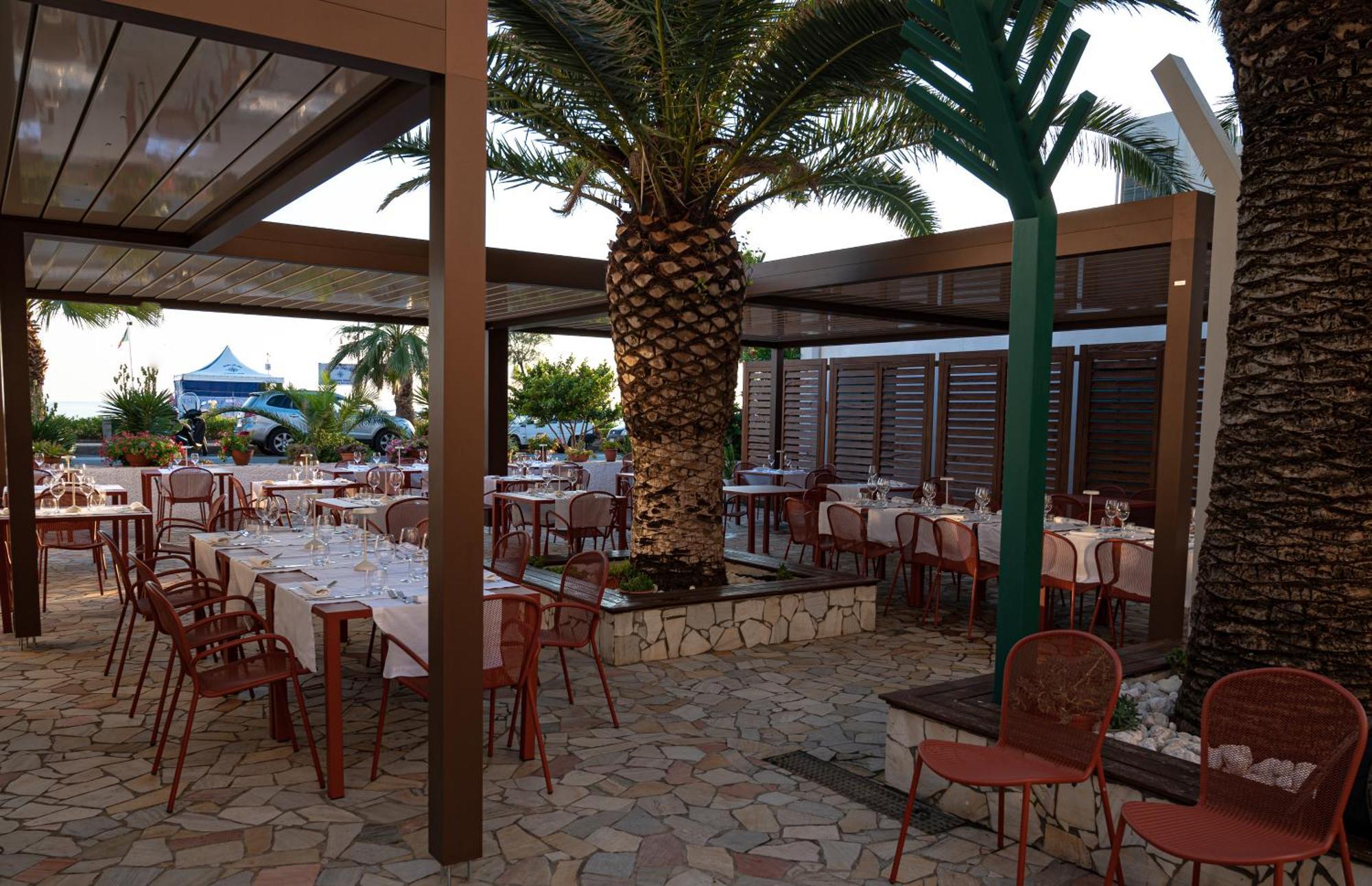 Hotel Garden Praia a Mare Ngoại thất bức ảnh