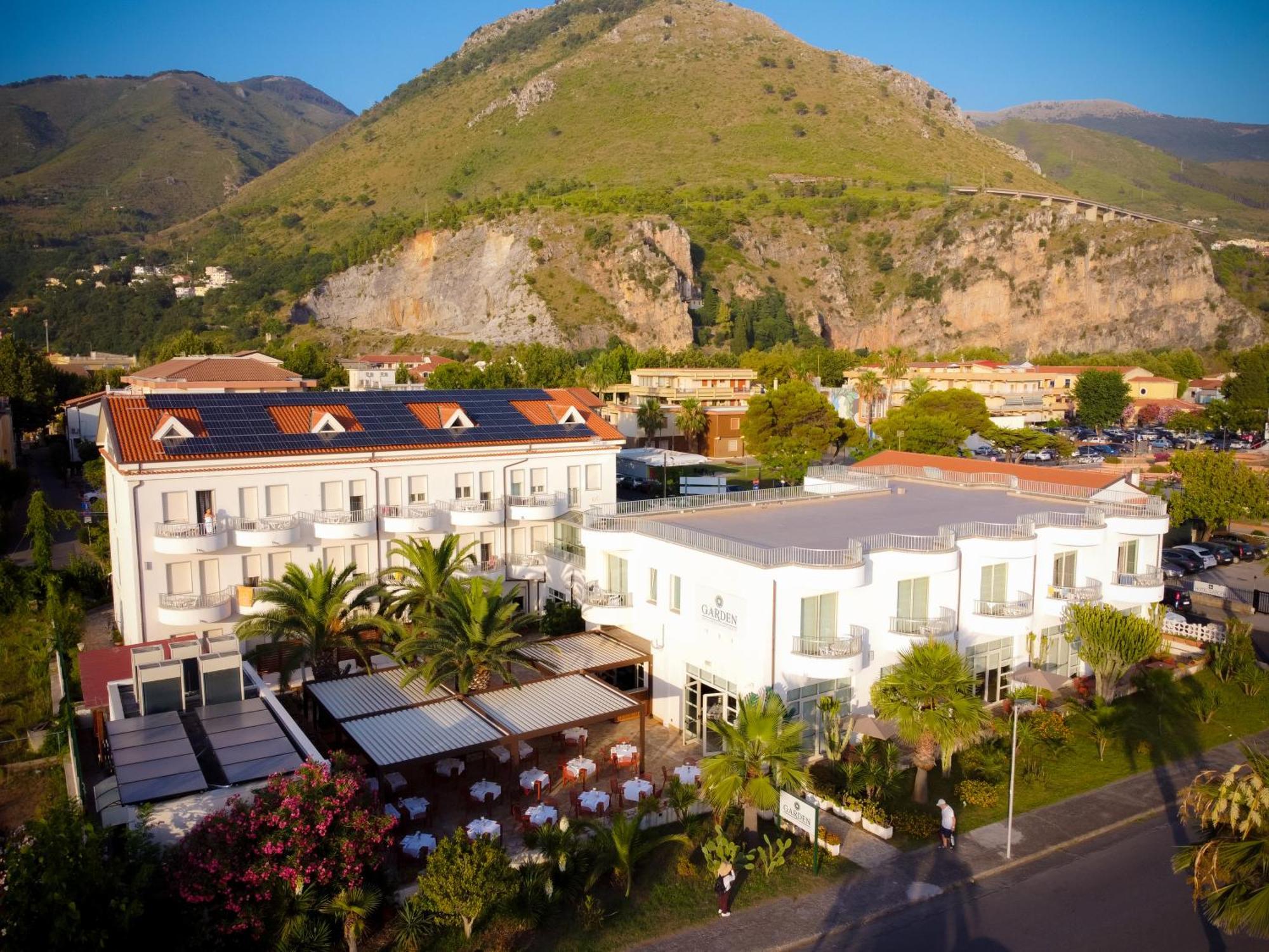 Hotel Garden Praia a Mare Ngoại thất bức ảnh