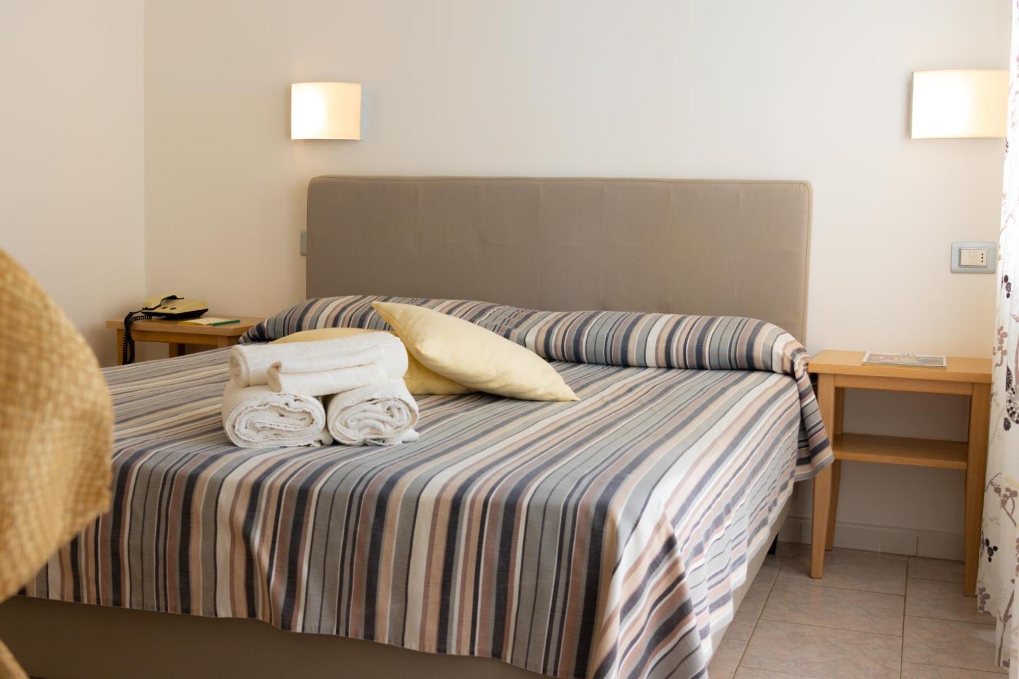 Hotel Garden Praia a Mare Ngoại thất bức ảnh