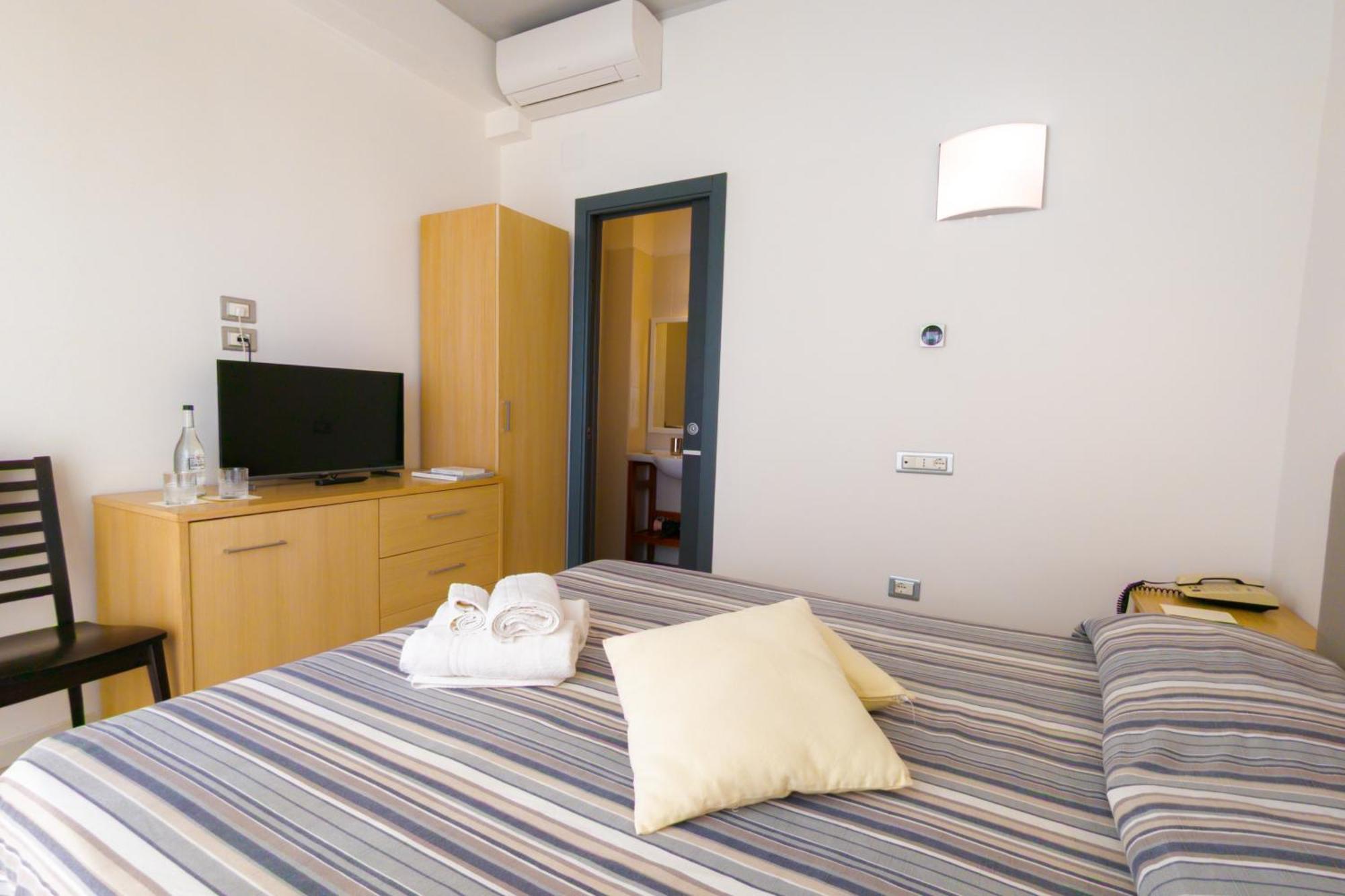 Hotel Garden Praia a Mare Ngoại thất bức ảnh